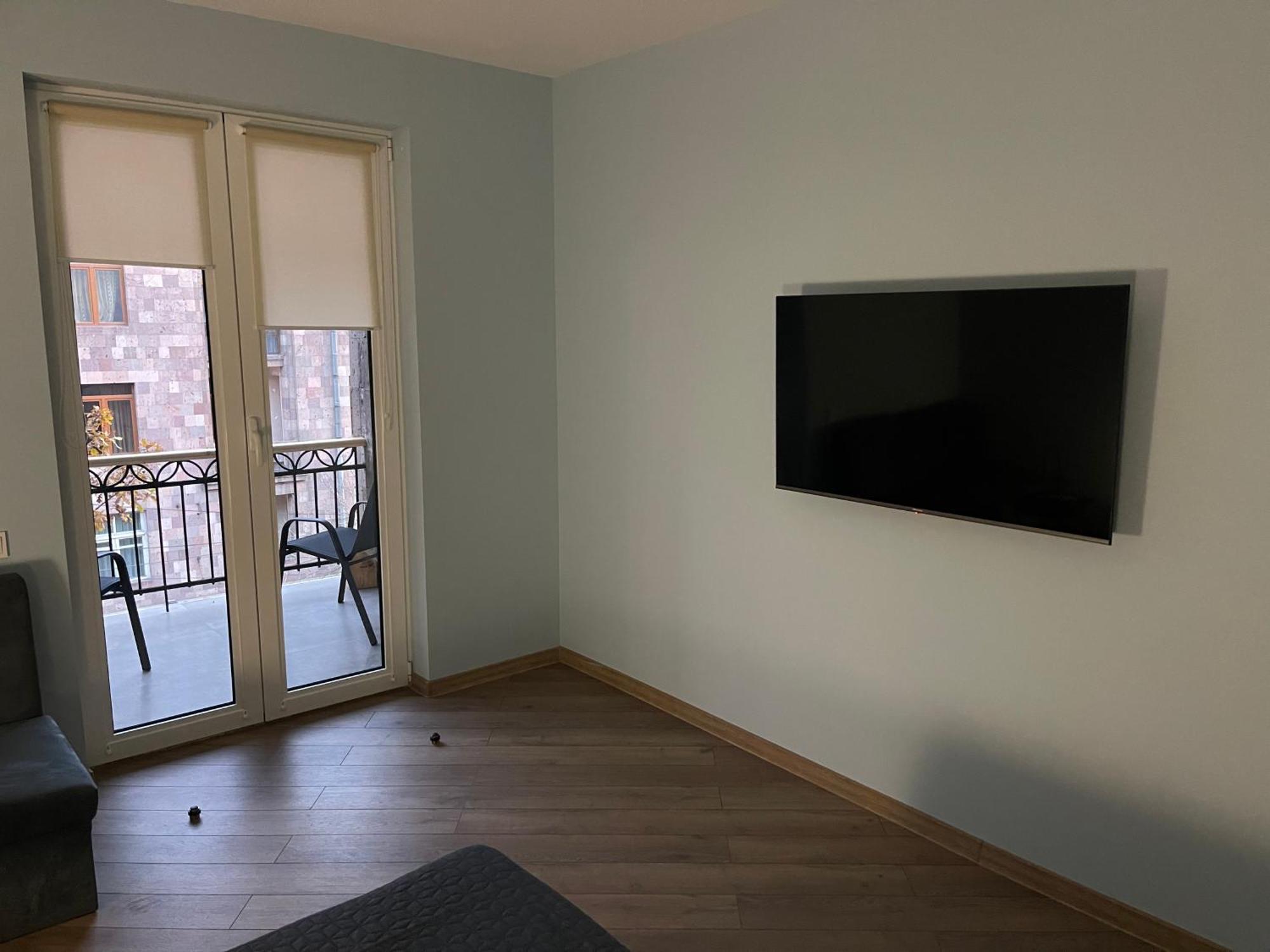 Yerevan Downtown Luxe Apartment ภายนอก รูปภาพ