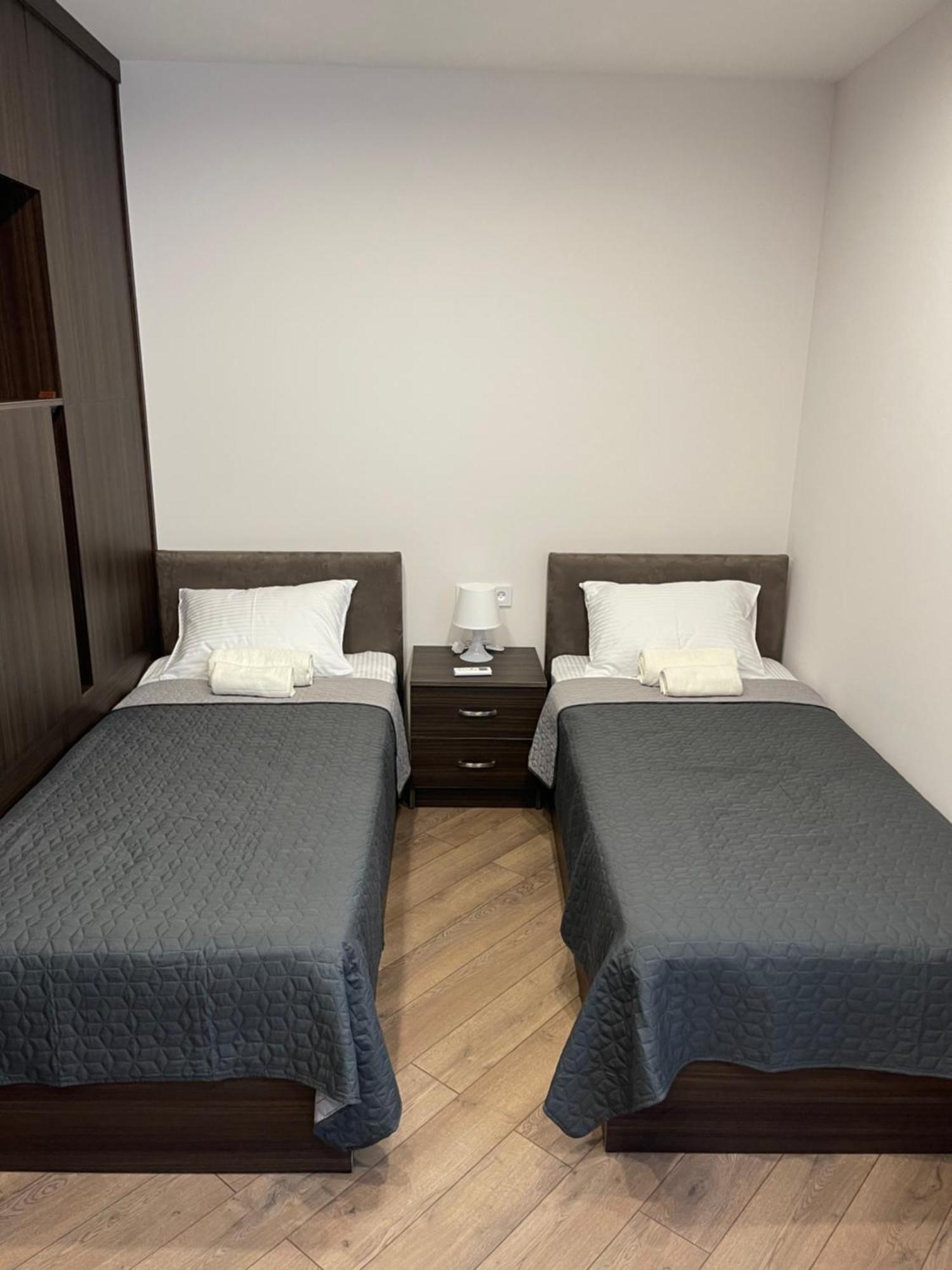 Yerevan Downtown Luxe Apartment ภายนอก รูปภาพ